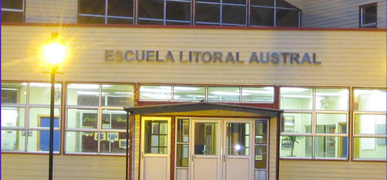 Escuela Litoral Austral de Aysén es reconocida como una de las 10 mejores del mundo en la superación de la adversidad