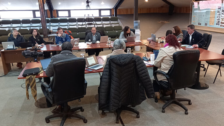 Concejo Municipal de Aysén aprobó subvenciones para Clubes de Adultos Mayores y Juntas de Vecinos