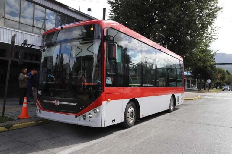 Proyecto de buses eléctricos para Coyhaique sufre nueva traba en el Consejo Regional